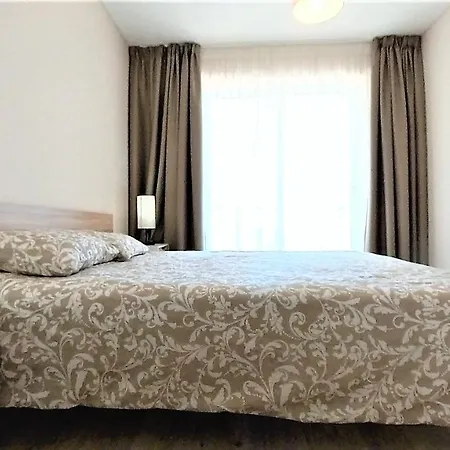 Elite 13c Apartment *